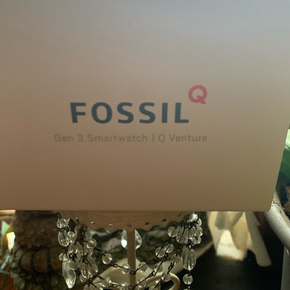 FOSSIL Q Venture, gen 3 smartwatch - Picture 2 of 6